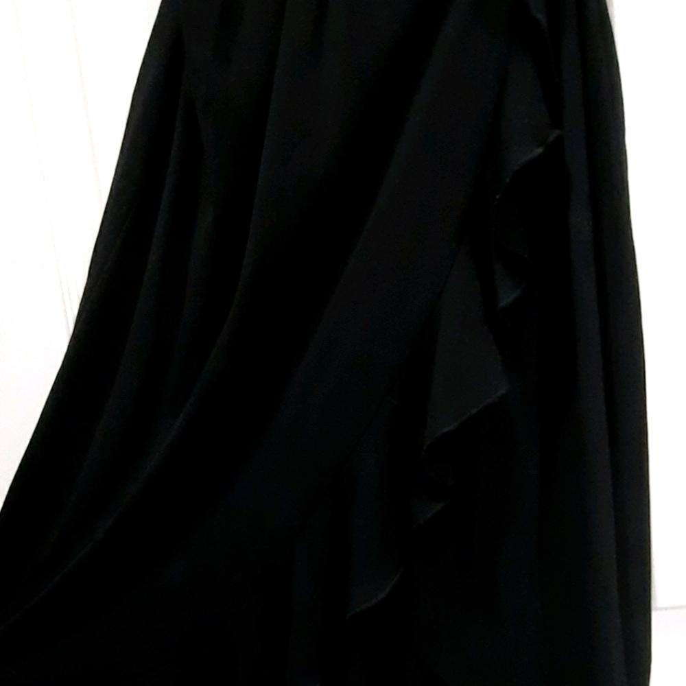 Black sleeveless ruffle dress